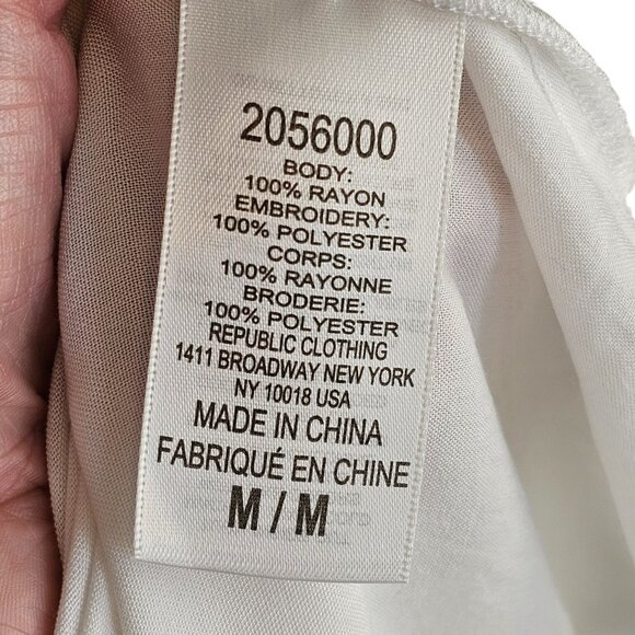 Chelsea & Theodore White Flowy Boho Embroidered Blouse Sz M - Picture 8 of 9